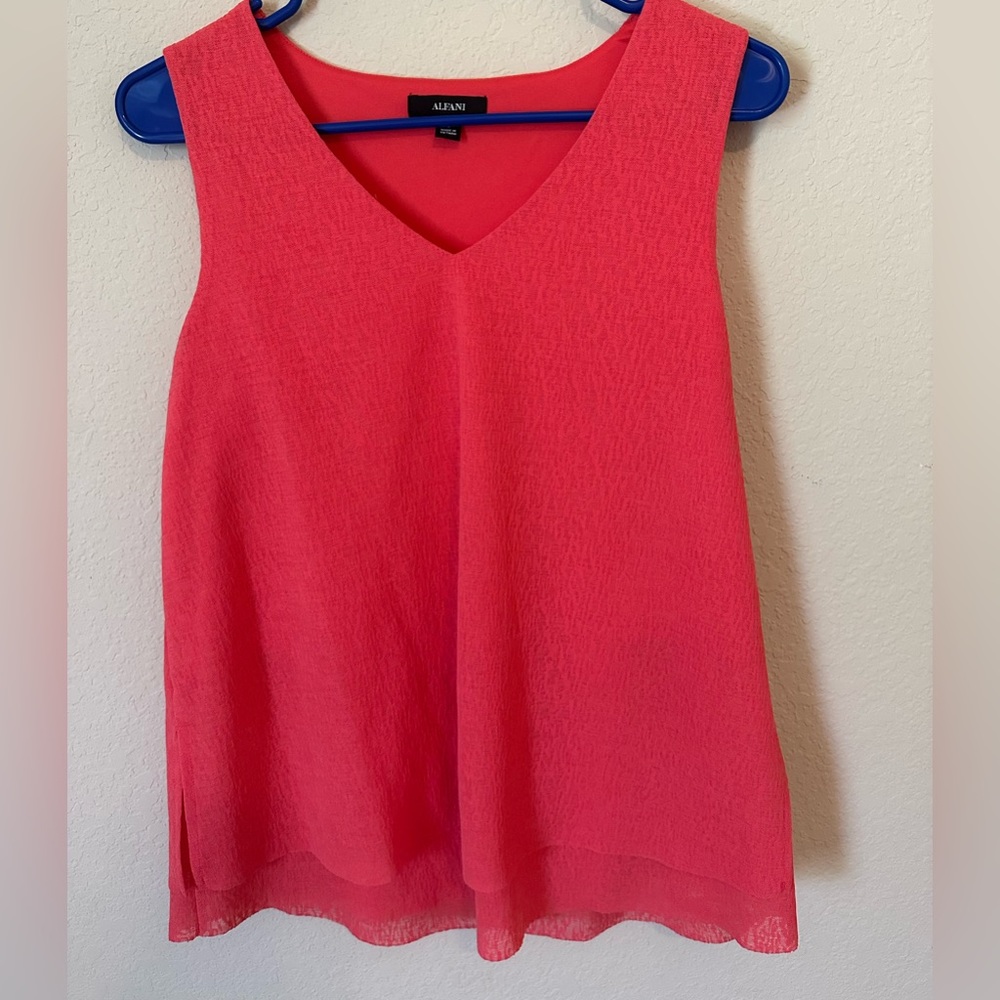 Alfani Coral Sleeveless Top | Small